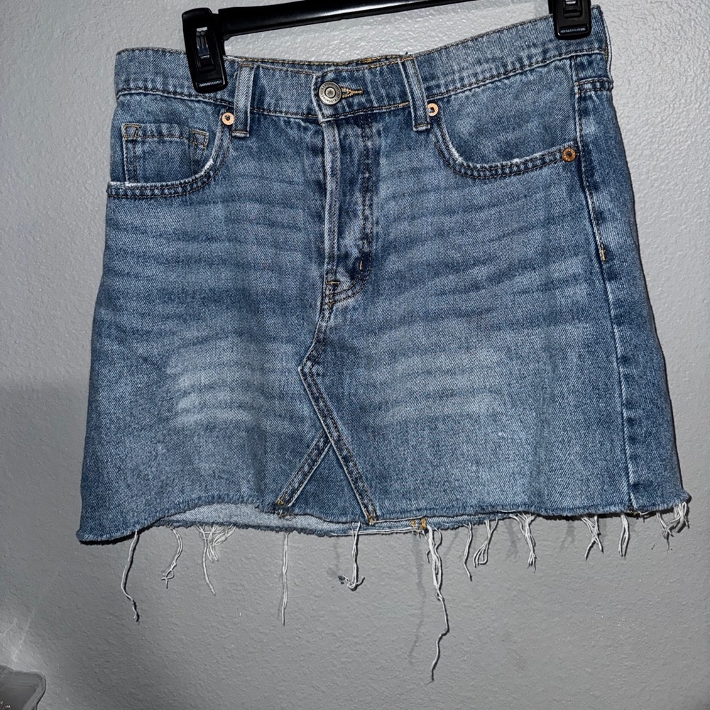 Aeropostale women’s size 4 high rise skirt
